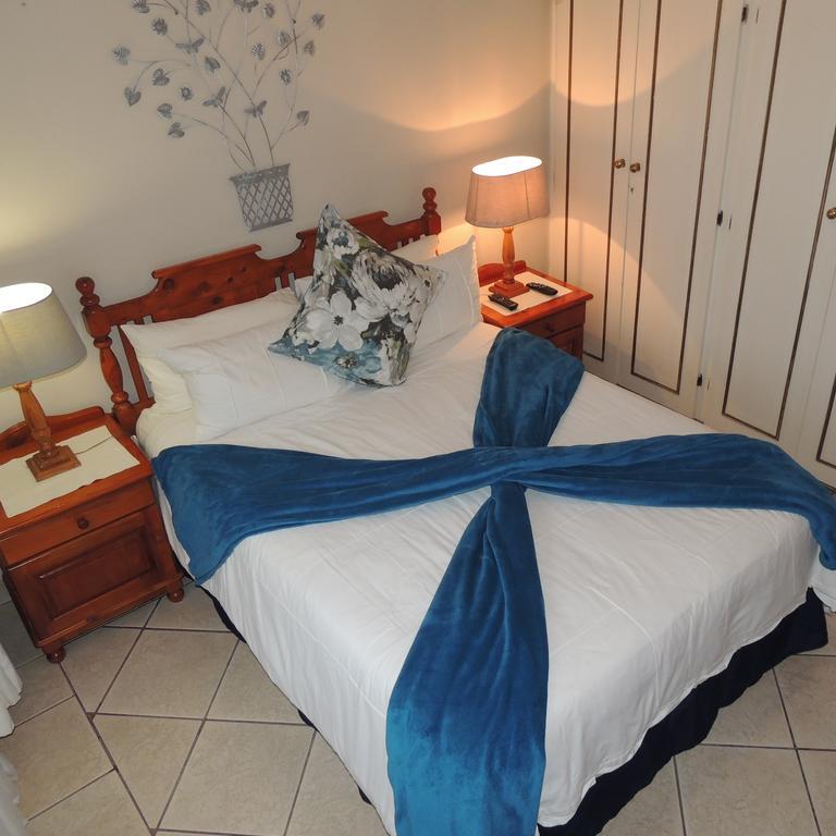 Rita'S Guesthouse Cc Фрайхайд Екстериор снимка