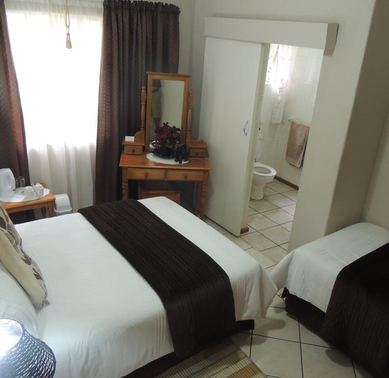 Rita'S Guesthouse Cc Фрайхайд Екстериор снимка
