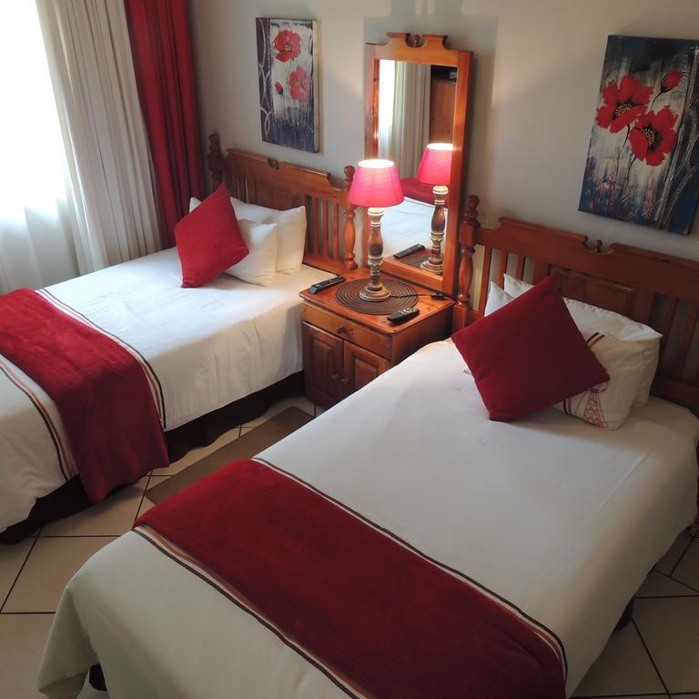 Rita'S Guesthouse Cc Фрайхайд Екстериор снимка