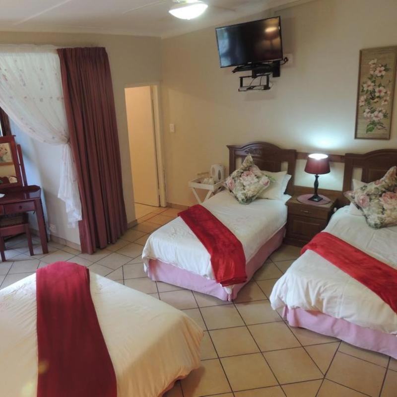 Rita'S Guesthouse Cc Фрайхайд Екстериор снимка
