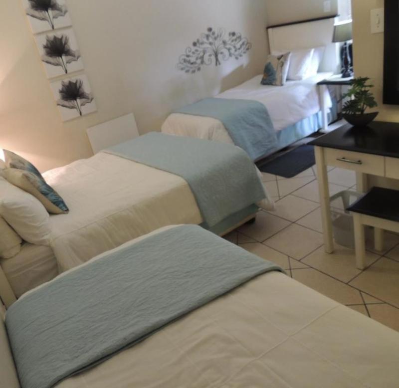 Rita'S Guesthouse Cc Фрайхайд Екстериор снимка